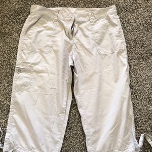 Women’s Capri pants